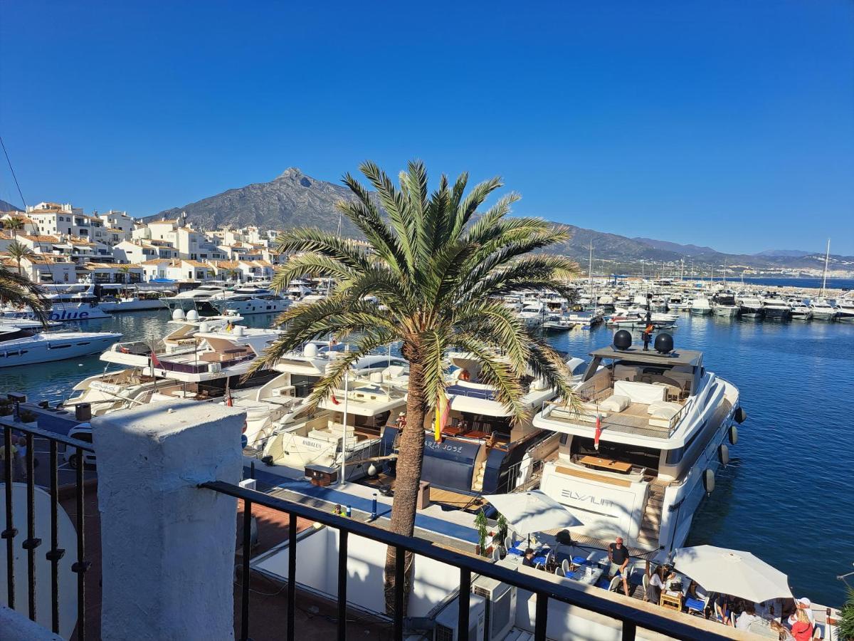 מארבלה Private Suites In Huge Penthouse 1St Line Puerto Banus, Incredible Views, Jacuzzis מראה חיצוני תמונה