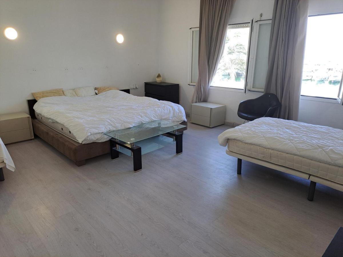 מארבלה Private Suites In Huge Penthouse 1St Line Puerto Banus, Incredible Views, Jacuzzis מראה חיצוני תמונה