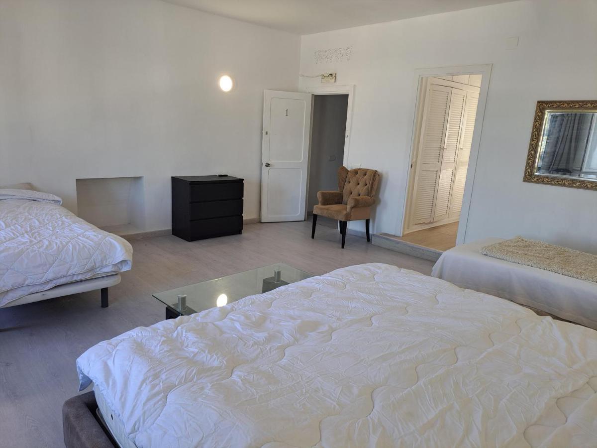 מארבלה Private Suites In Huge Penthouse 1St Line Puerto Banus, Incredible Views, Jacuzzis מראה חיצוני תמונה